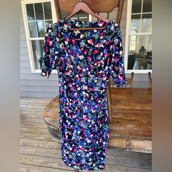 Lauren Ralph Lauren Size 10 Sheath Dress Black Floral Botanical Surplice V Neck - Picture 4 of 14